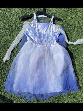 Disney Frozen Queen Elsa Dress Up Size 4T / 6T New